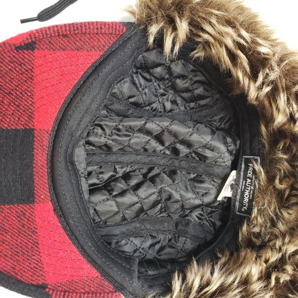 Free Authority Trapper Wool Blend Faux Fur Winter Cap Hat Red & Black Plaid EUC - Picture 8 of 8